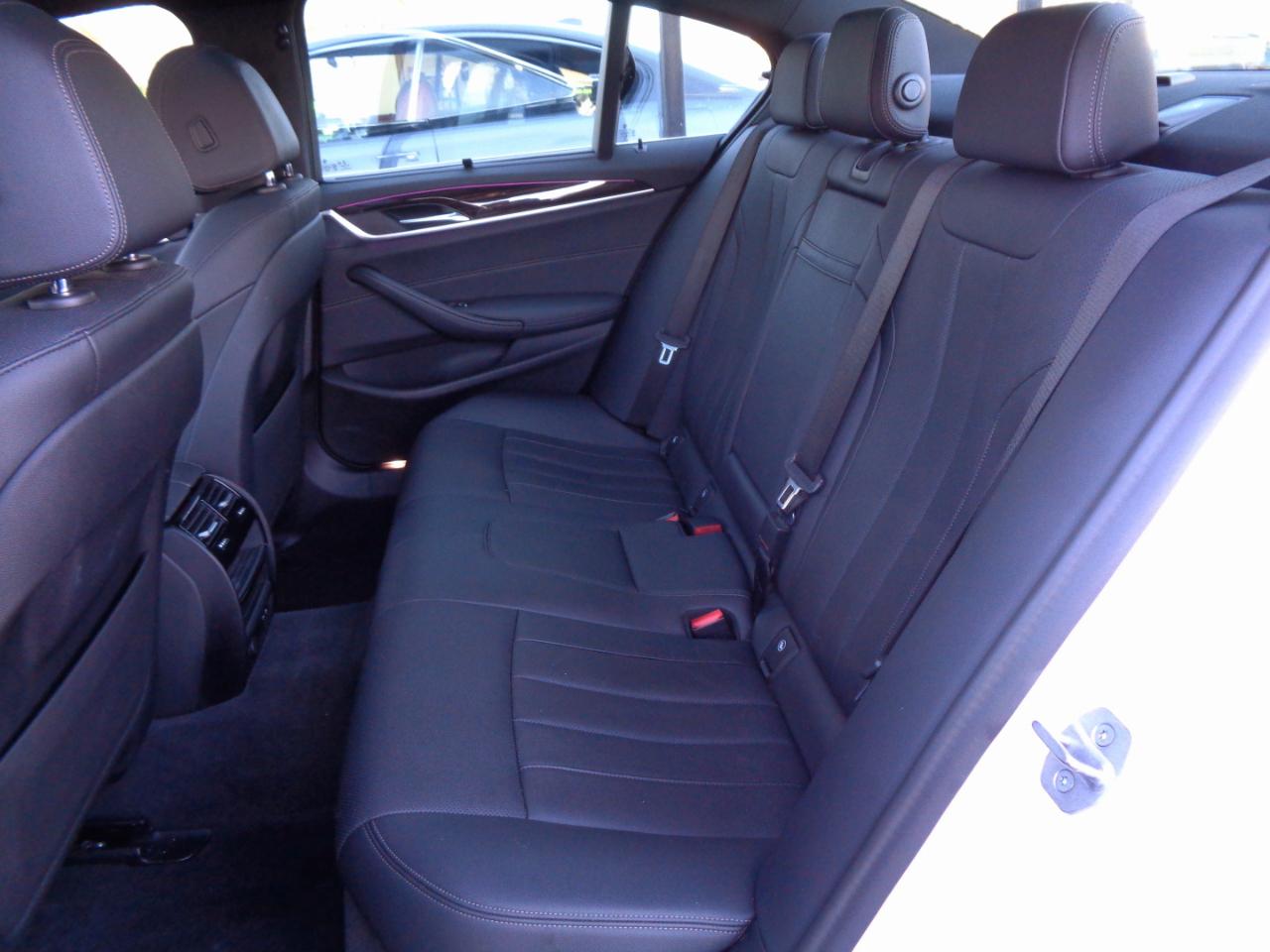 BMW 5 Series 530i xDrive Sedan 2021