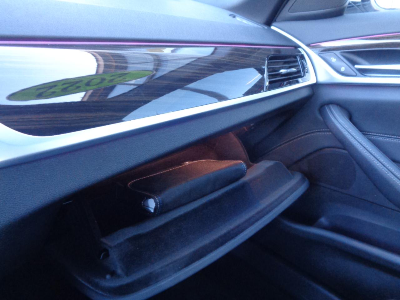 BMW 5 Series 530i xDrive Sedan 2021