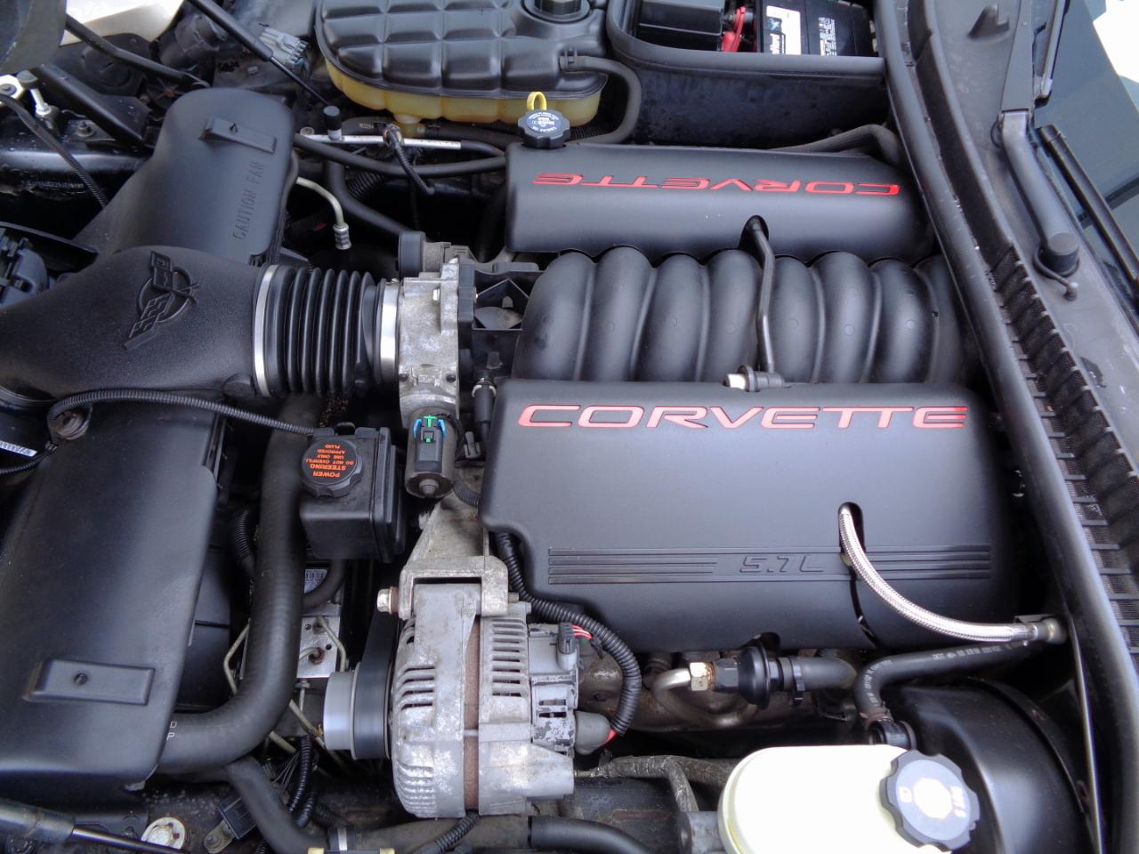 Chevrolet Corvette 2dr Convertible 2002