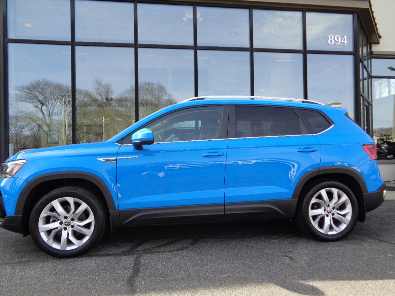 Volkswagen Taos SE FWD 2022