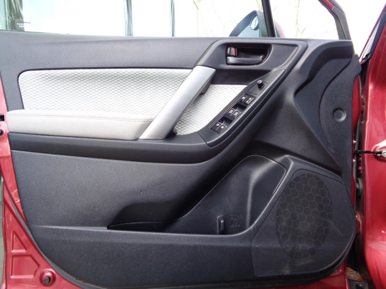 Subaru Forester 2.5i Premium CVT 2017