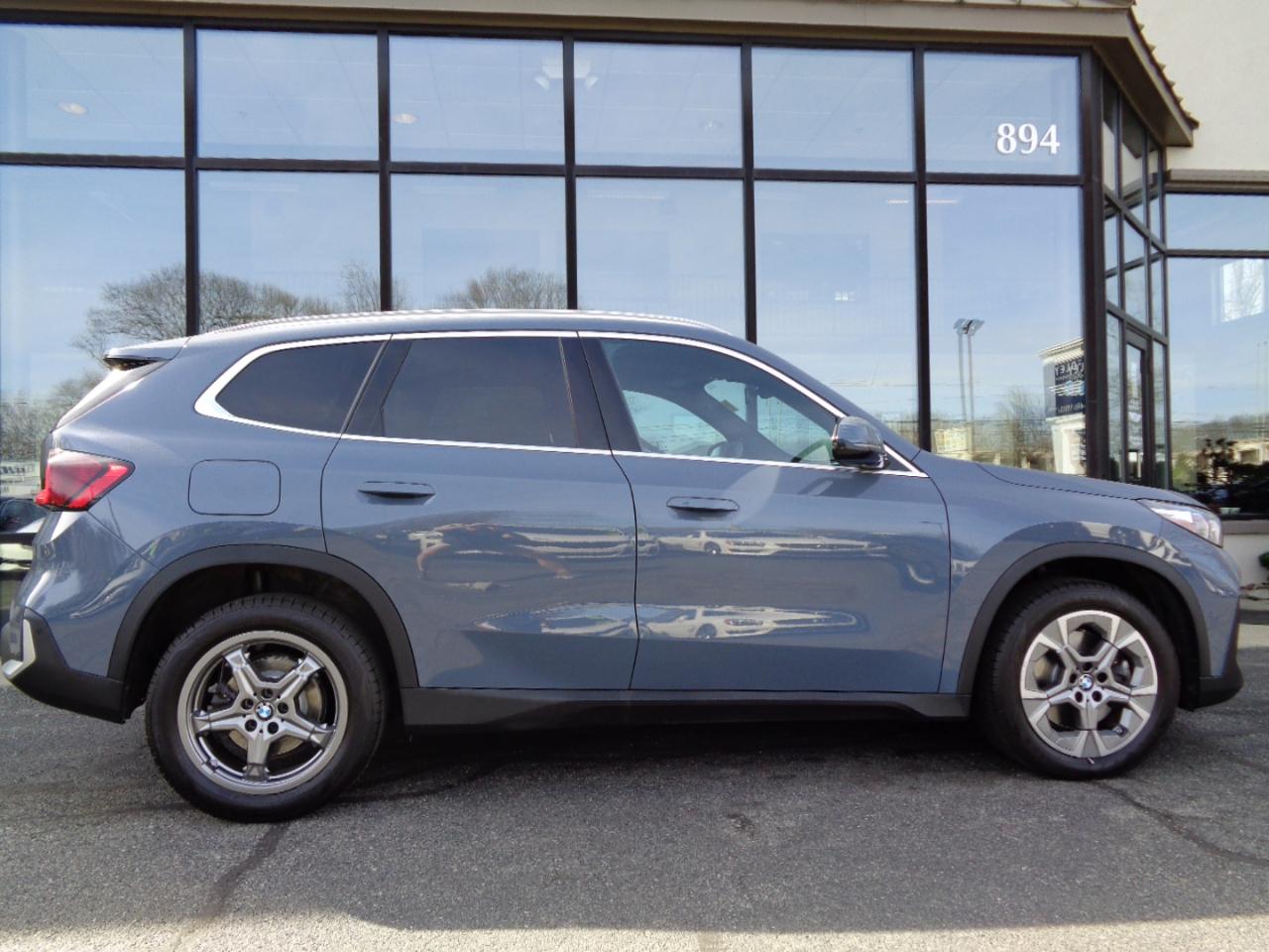 BMW X1 xDrive28i Sports Activity Vehicle 2023