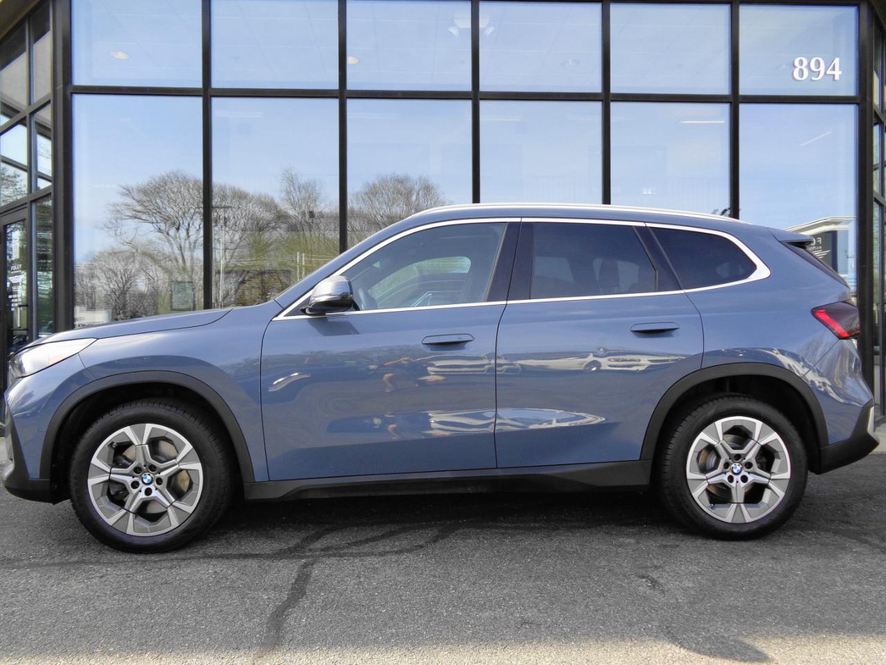 BMW X1 xDrive28i Sports Activity Vehicle 2023