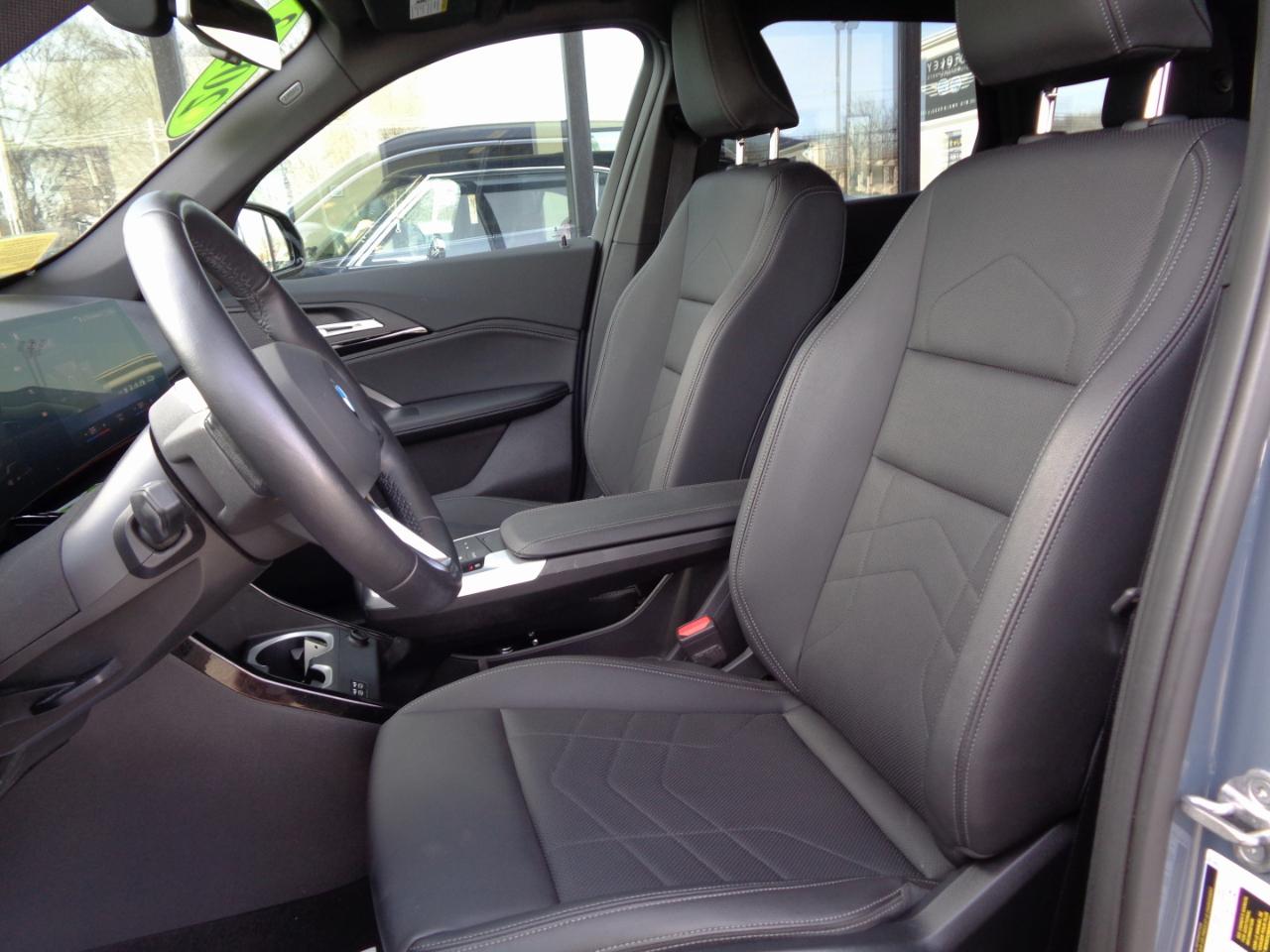 BMW X1 xDrive28i Sports Activity Vehicle 2023