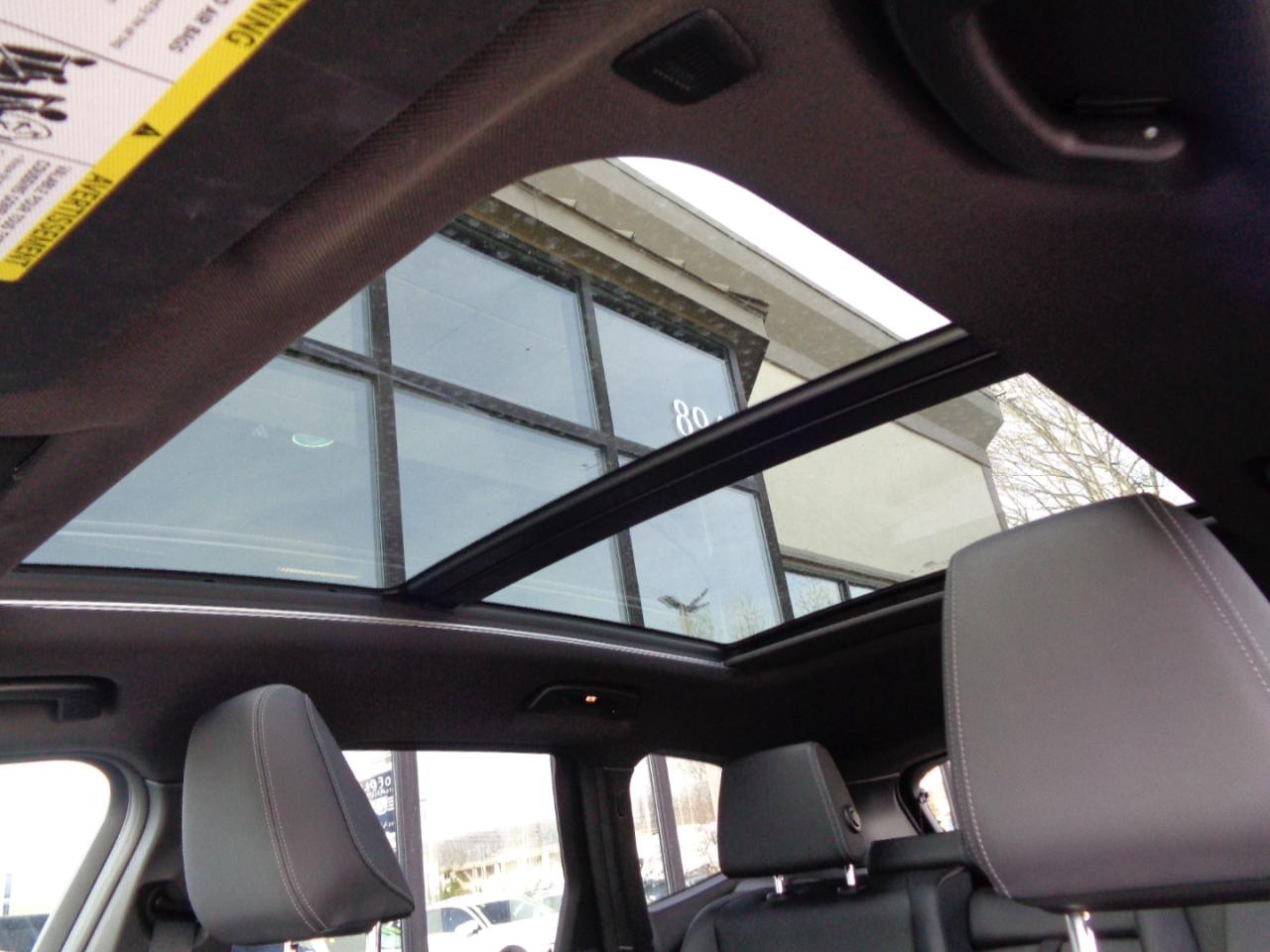 BMW X1 xDrive28i Sports Activity Vehicle 2023