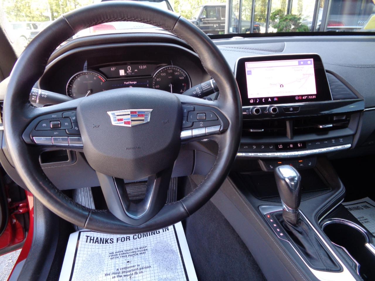 Cadillac CT4 4dr Sdn Luxury 2022