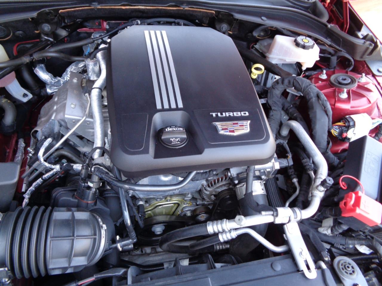 Cadillac CT4 4dr Sdn Luxury 2022