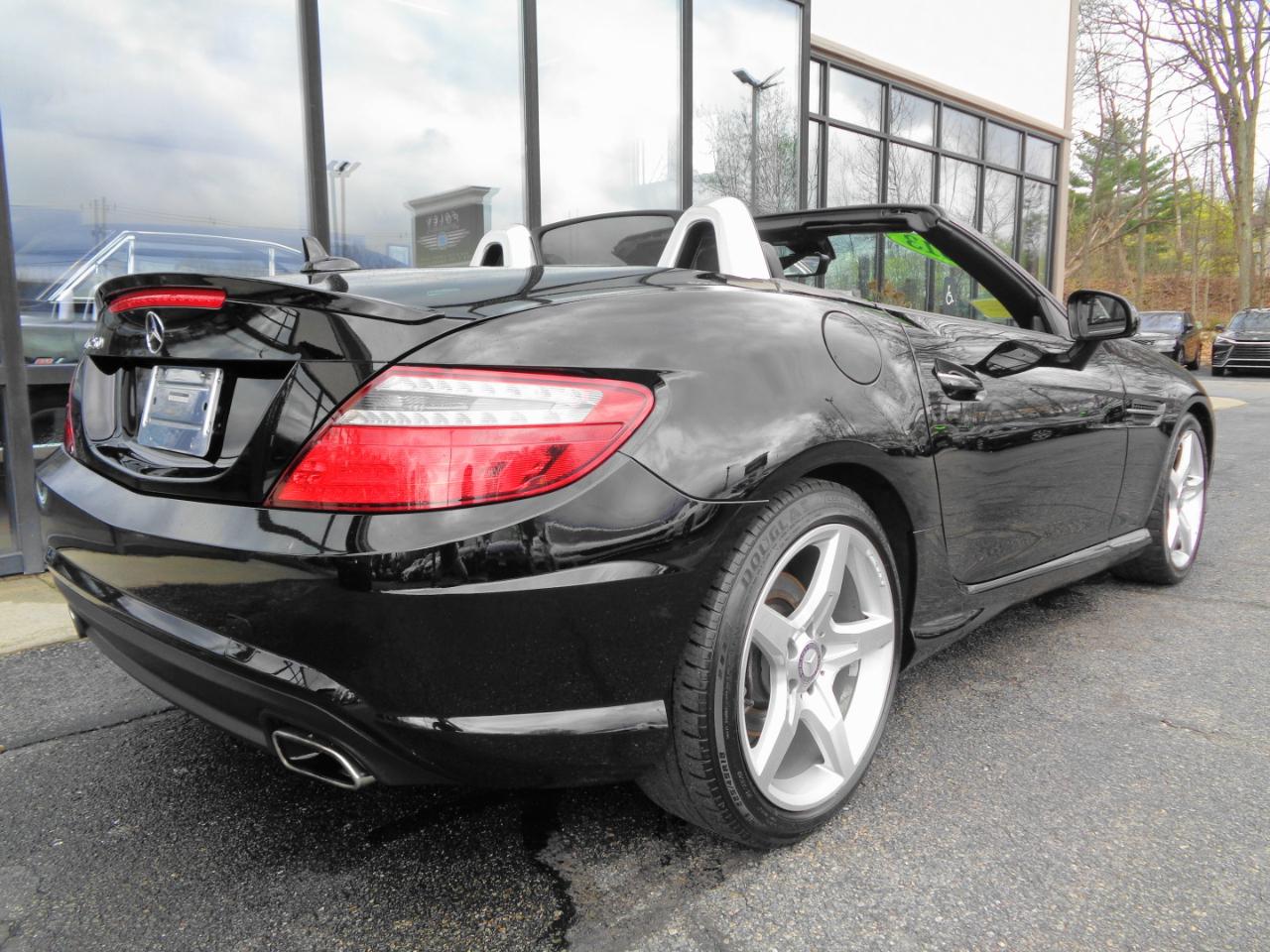 Mercedes-Benz SLK-Class 2dr Roadster SLK 250 2013