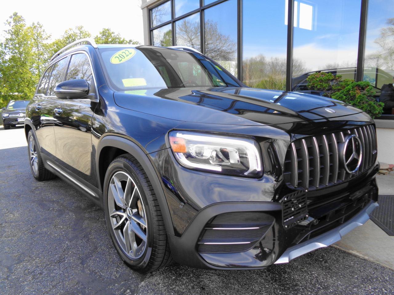 Mercedes-Benz GLB AMG GLB 35 4MATIC SUV 2022