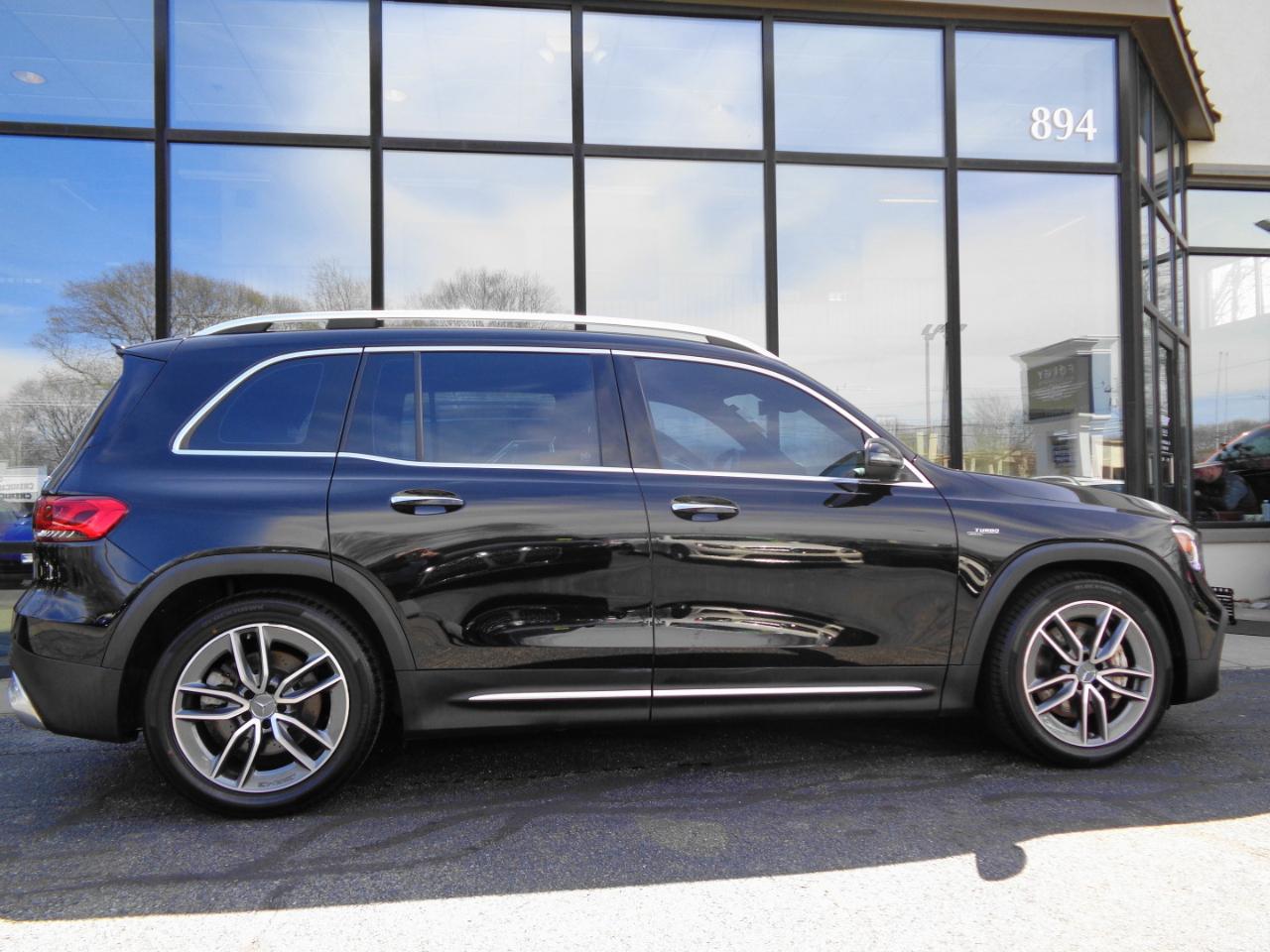 Mercedes-Benz GLB AMG GLB 35 4MATIC SUV 2022