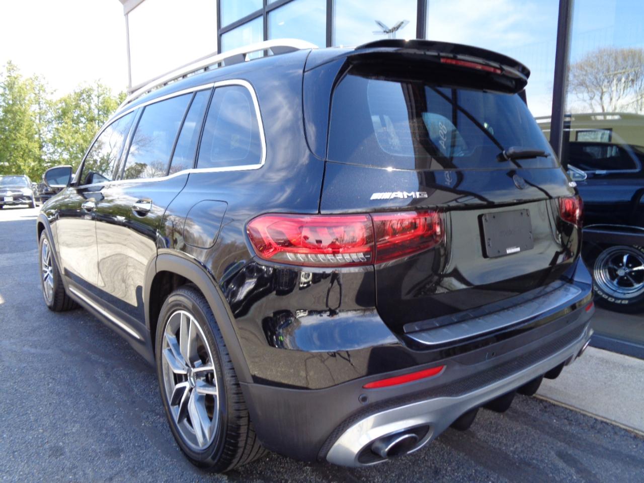 Mercedes-Benz GLB AMG GLB 35 4MATIC SUV 2022