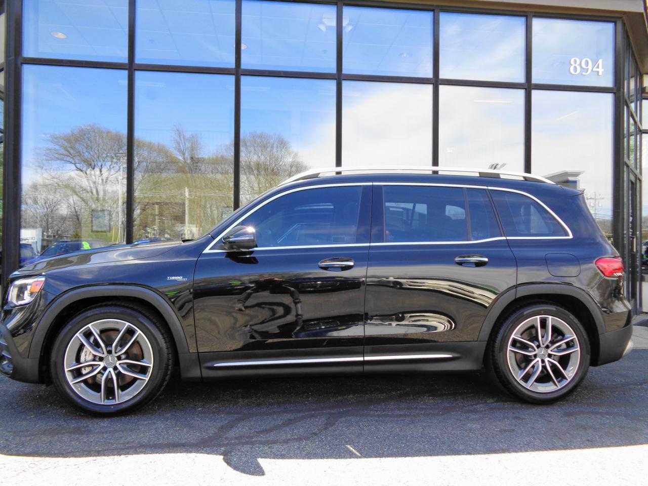 Mercedes-Benz GLB AMG GLB 35 4MATIC SUV 2022