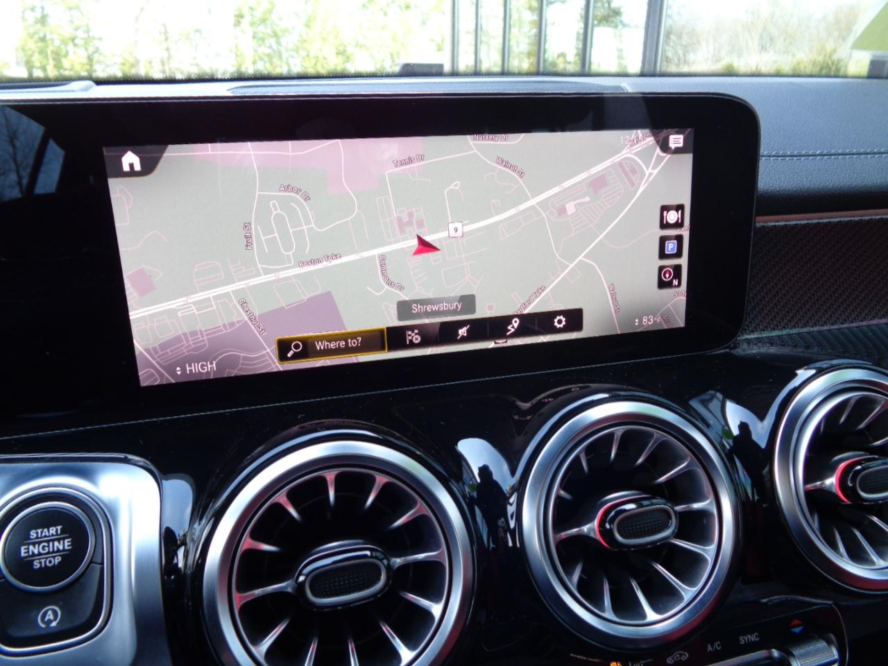 Mercedes-Benz GLB AMG GLB 35 4MATIC SUV 2022