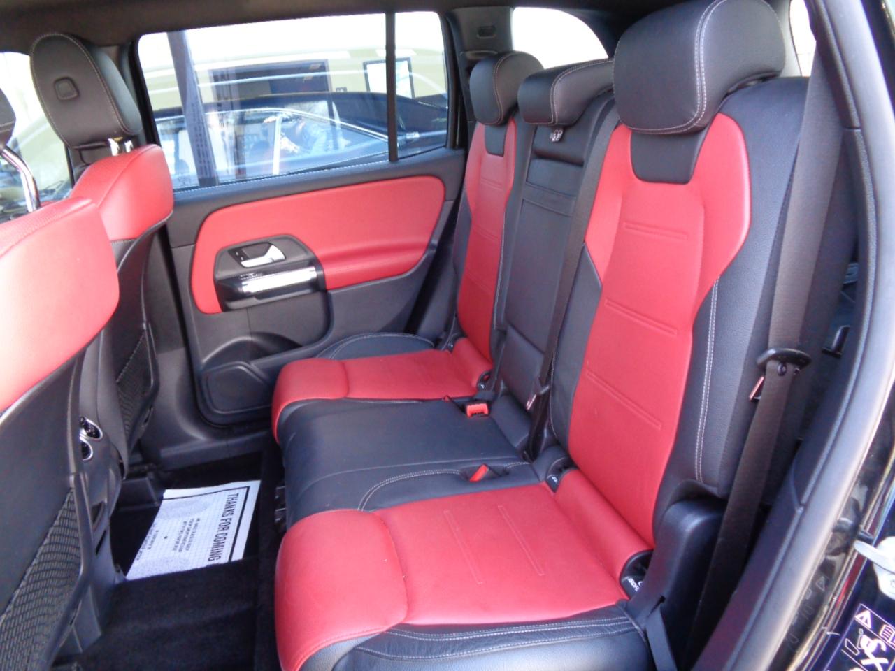 Mercedes-Benz GLB AMG GLB 35 4MATIC SUV 2022