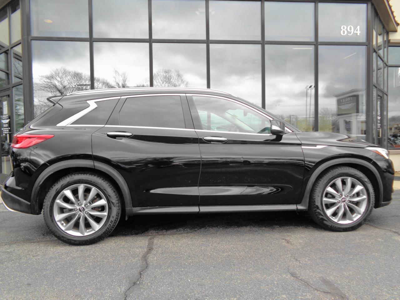 Infiniti QX50 LUXE AWD 2019