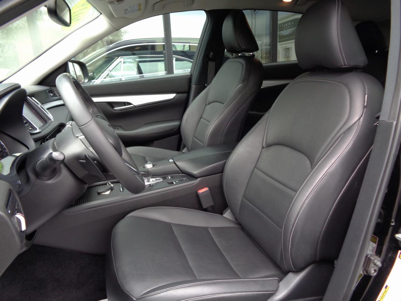 Infiniti QX50 LUXE AWD 2019