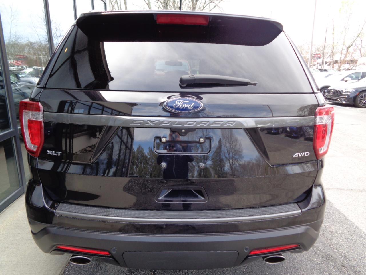Ford Explorer XLT 4WD 2019