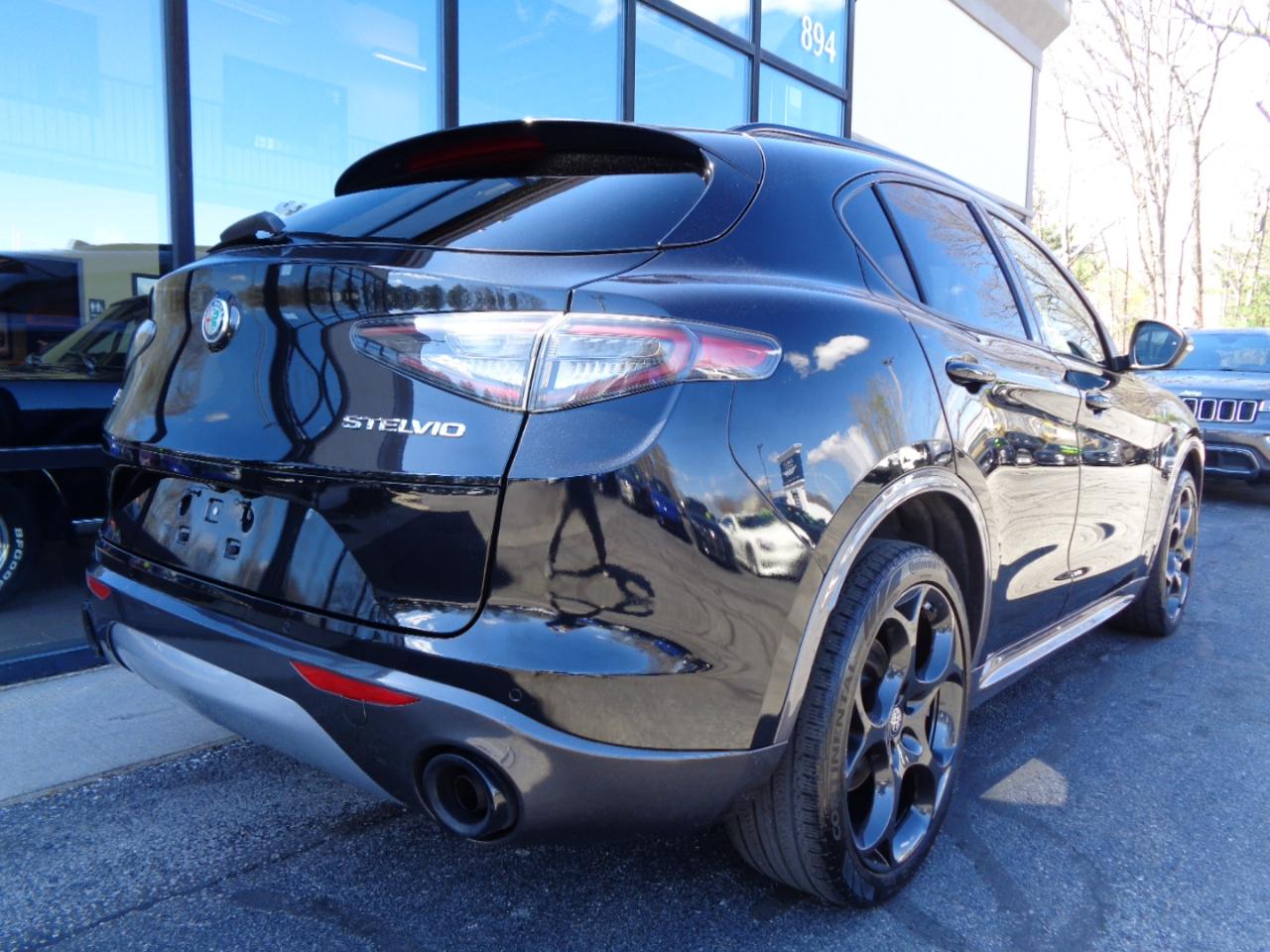 Alfa Romeo Stelvio Ti AWD 2024