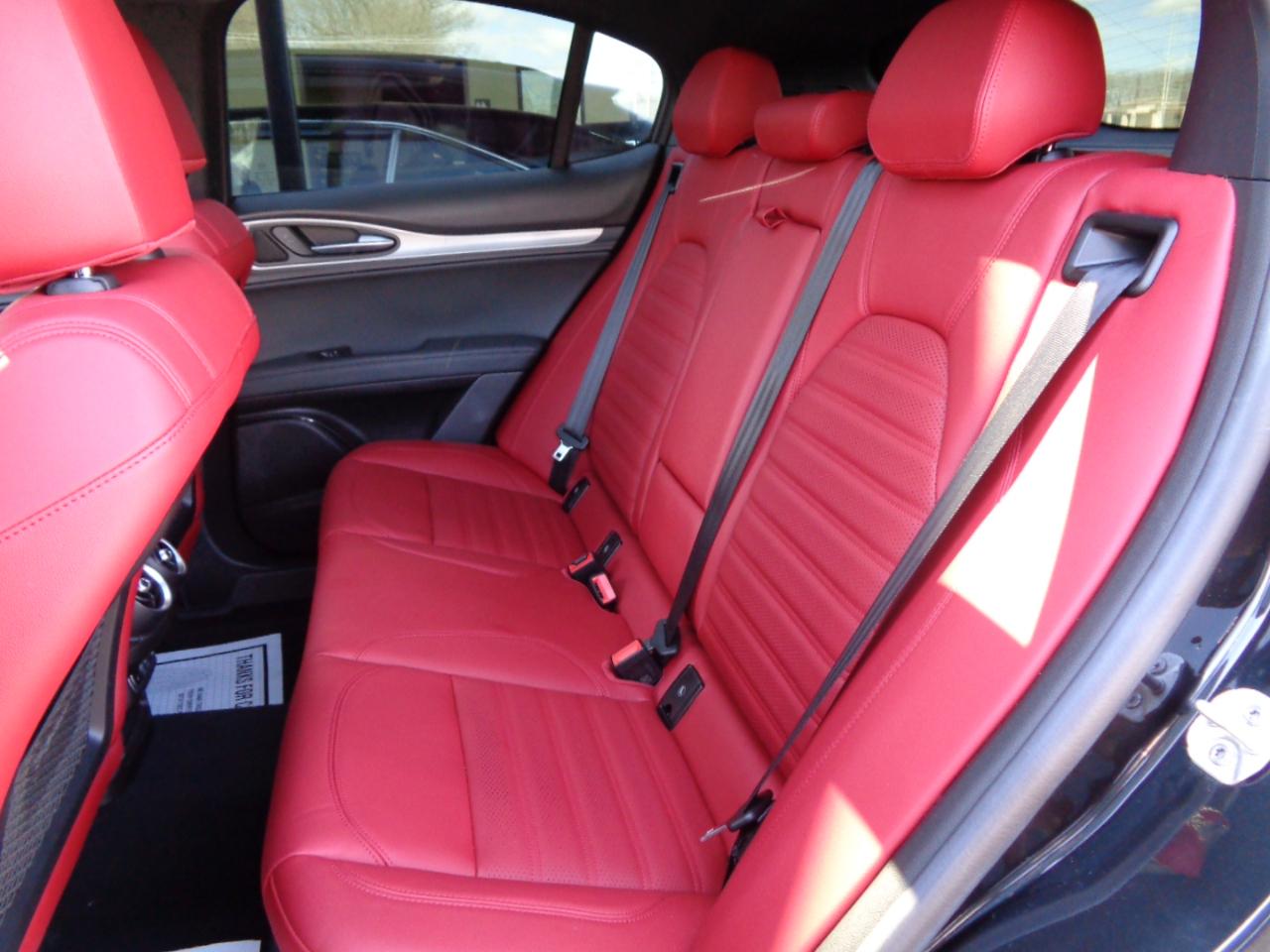 Alfa Romeo Stelvio Ti AWD 2024