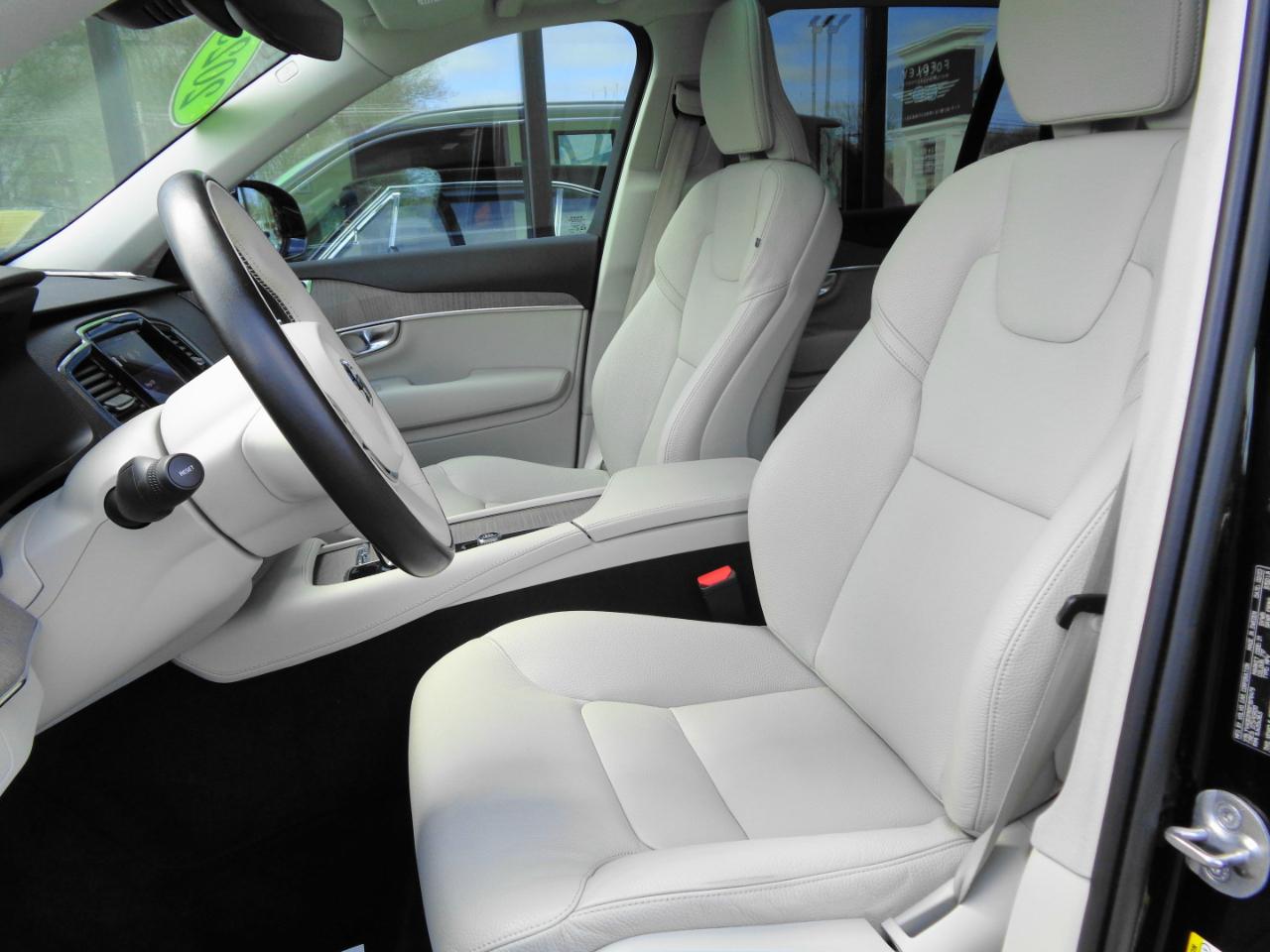 Volvo XC90 B6 AWD Plus 7P 2023