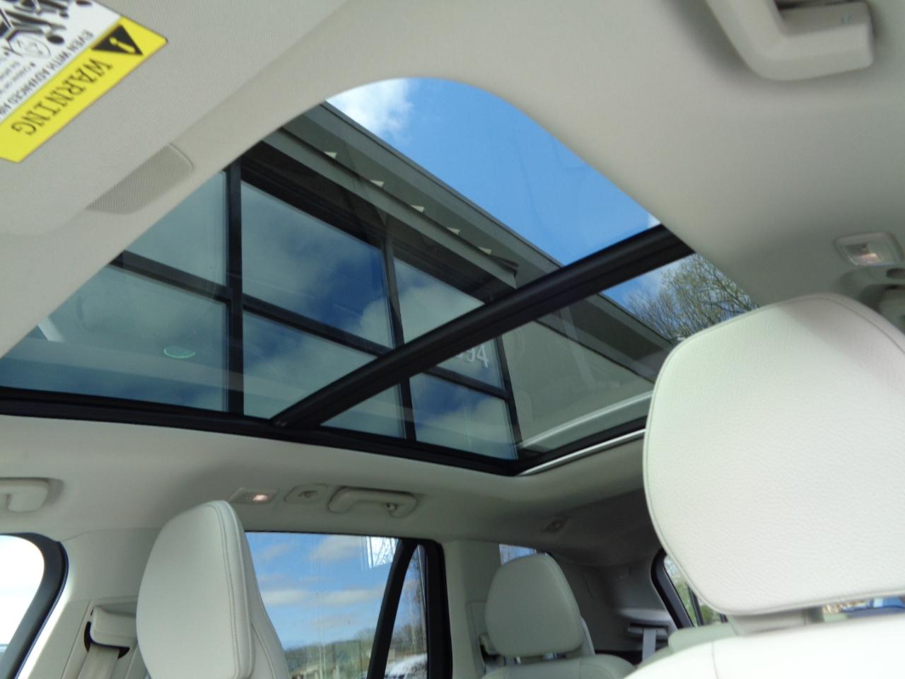 Volvo XC90 B6 AWD Plus 7P 2023