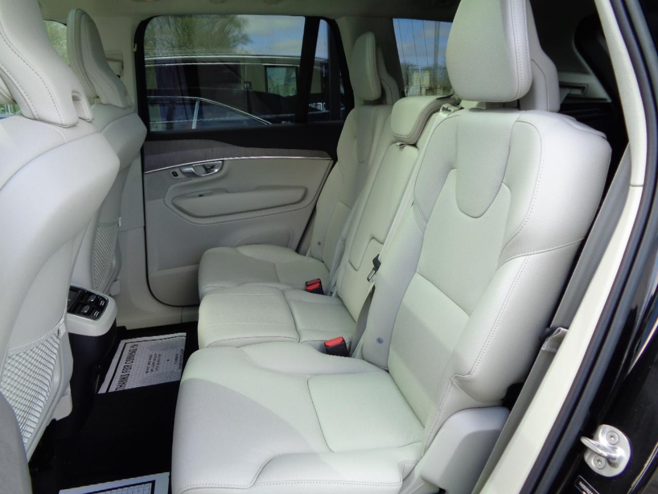 Volvo XC90 B6 AWD Plus 7P 2023