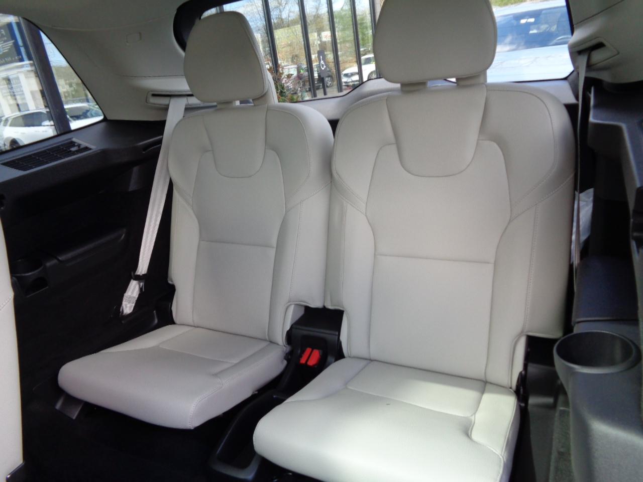 Volvo XC90 B6 AWD Plus 7P 2023