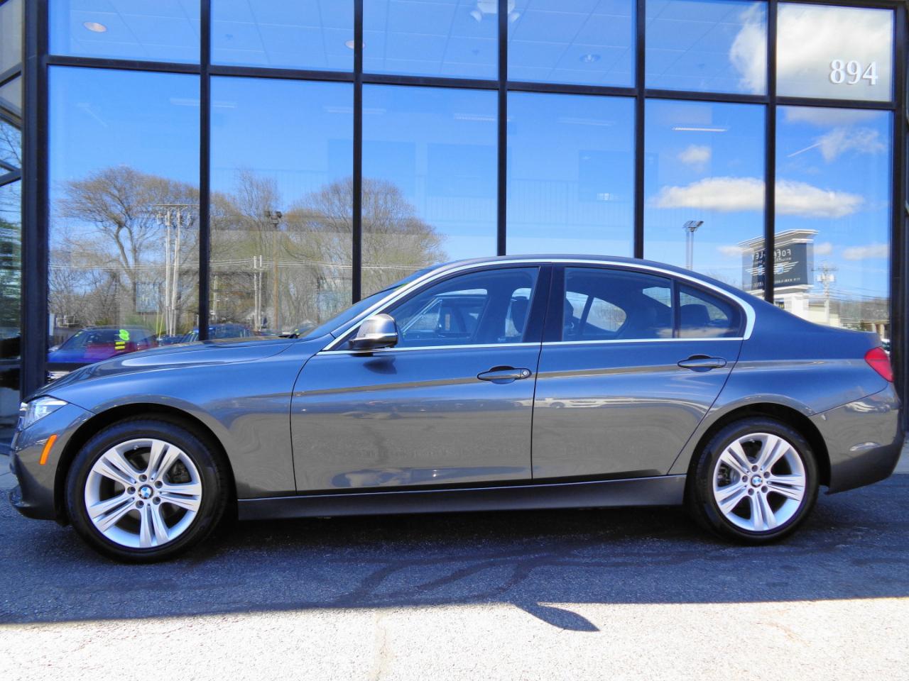 BMW 3 Series 330i xDrive Sedan 2018