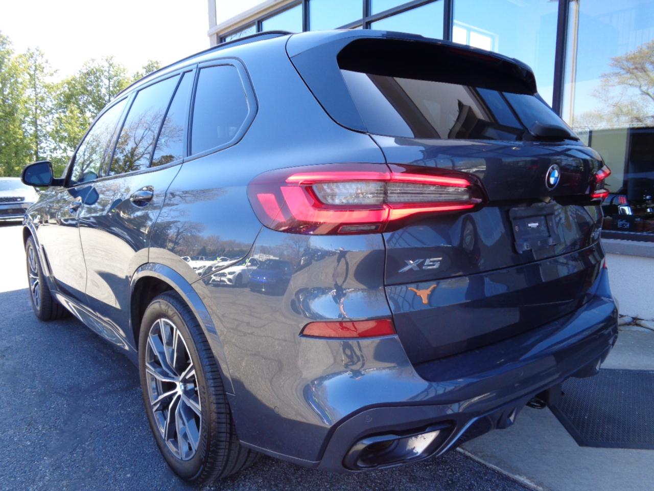 BMW X5 xDrive40i Sports Activity Vehicle 2022