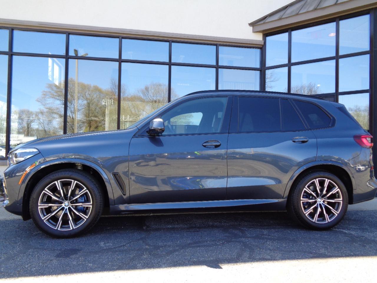 BMW X5 xDrive40i Sports Activity Vehicle 2022