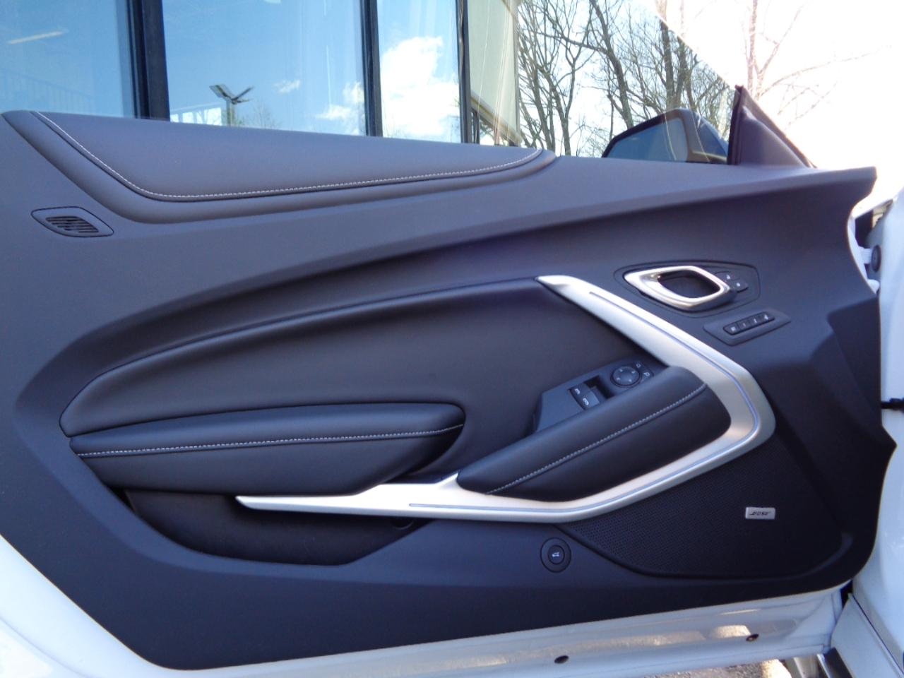 Chevrolet Camaro 2dr Cpe 2SS 2023