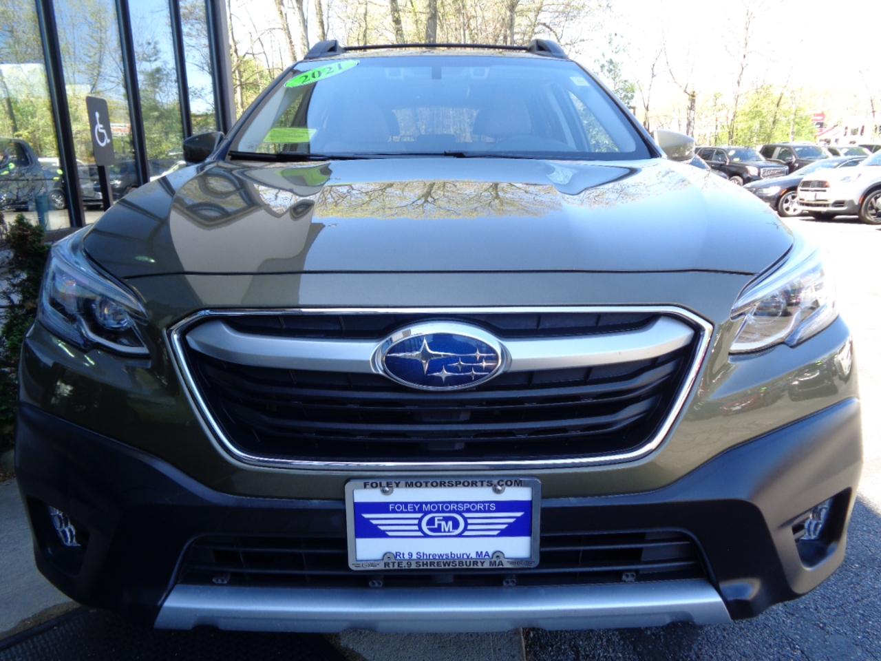 Subaru Outback Limited CVT 2021