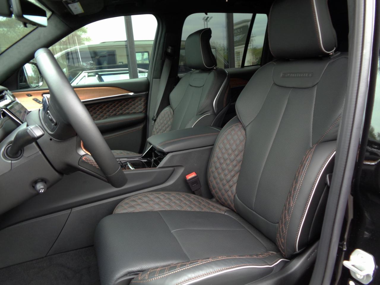Jeep Grand Cherokee Summit Reserve 4x4 2025