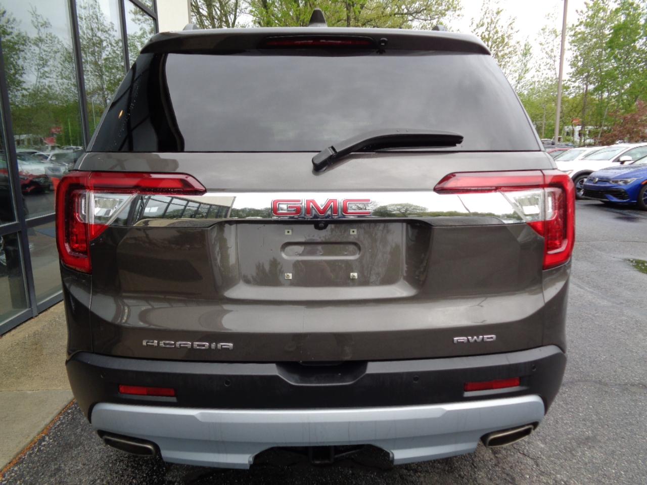GMC Acadia AWD 4dr SLE 2020