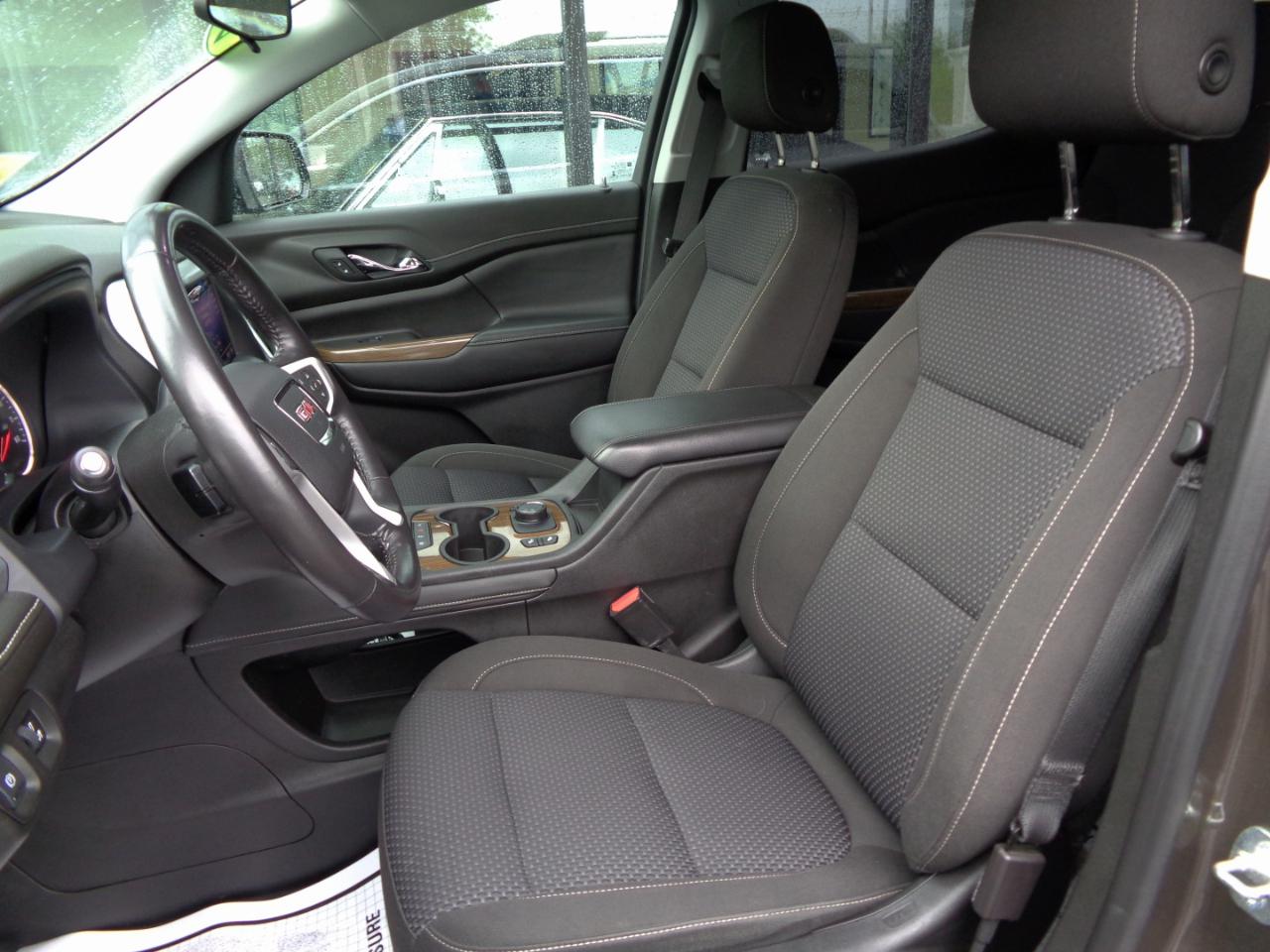 GMC Acadia AWD 4dr SLE 2020
