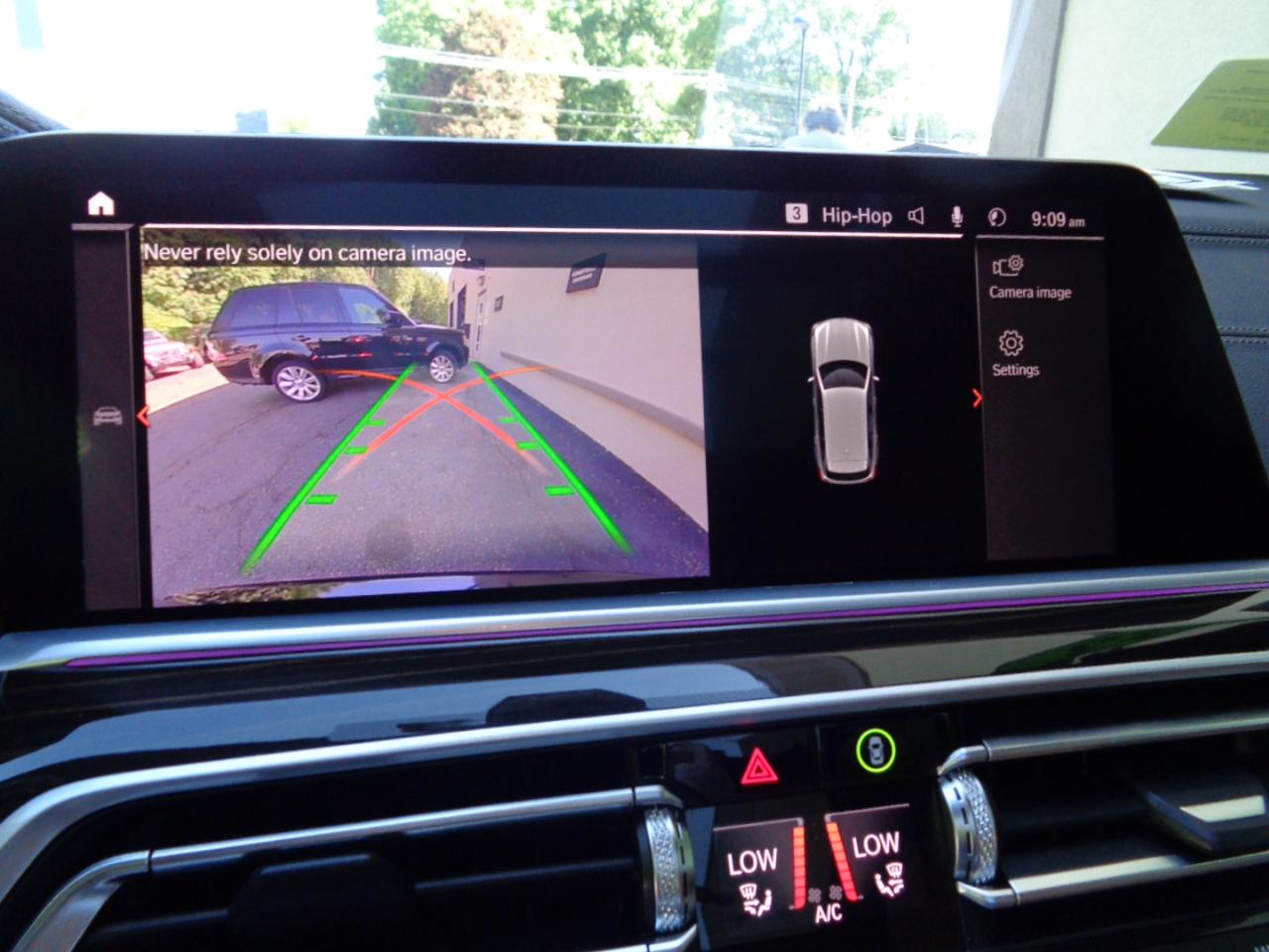 BMW X5 xDrive40i Sports Activity Vehicle 2023