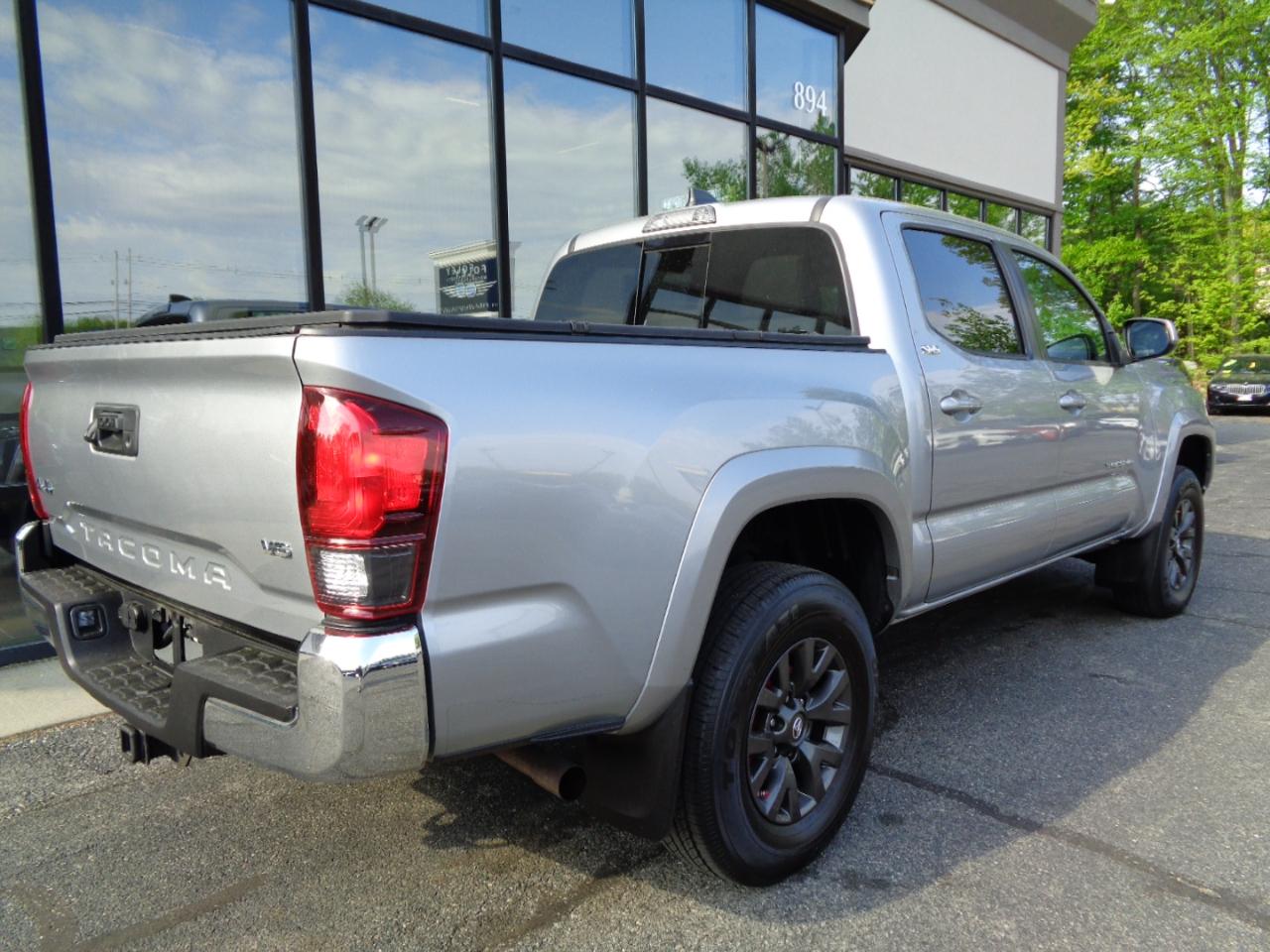 Toyota Tacoma 4WD SR5 Double Cab 5' Bed V6 AT (Natl) 2020