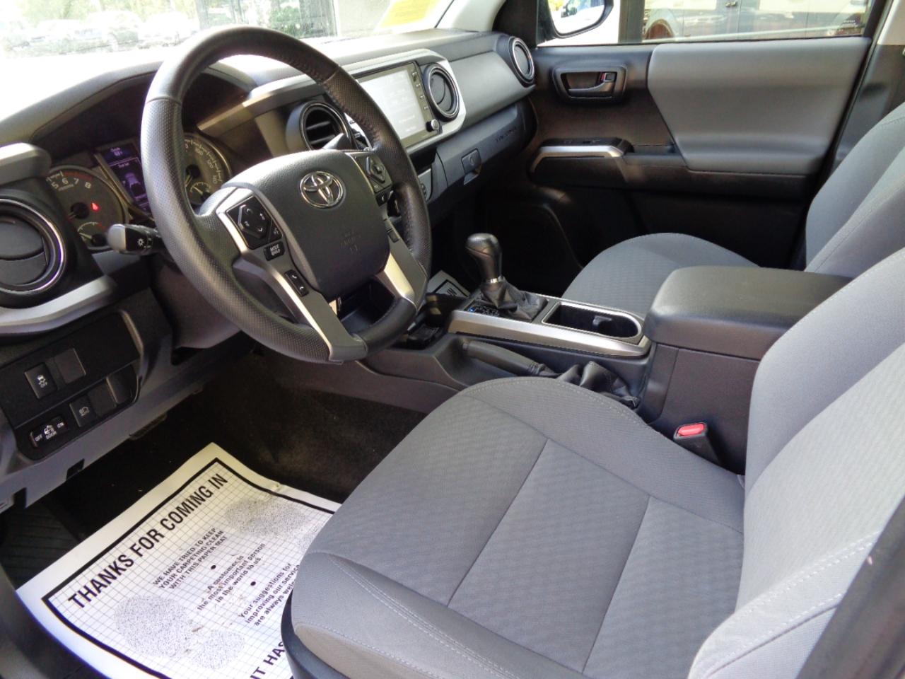 Toyota Tacoma 4WD SR5 Double Cab 5' Bed V6 AT (Natl) 2020