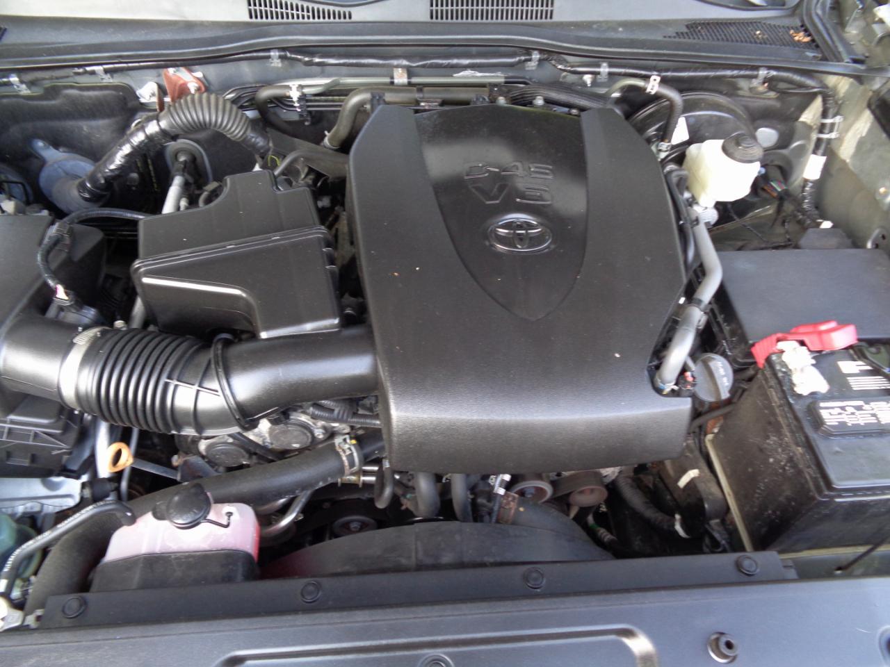 Toyota Tacoma 4WD SR5 Double Cab 5' Bed V6 AT (Natl) 2020