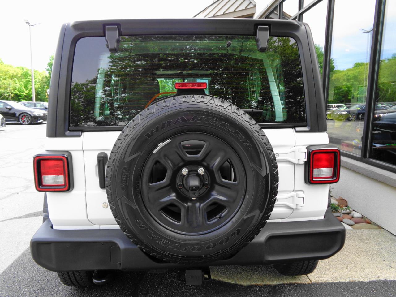 Jeep Wrangler Unlimited Sport 4x4 2022