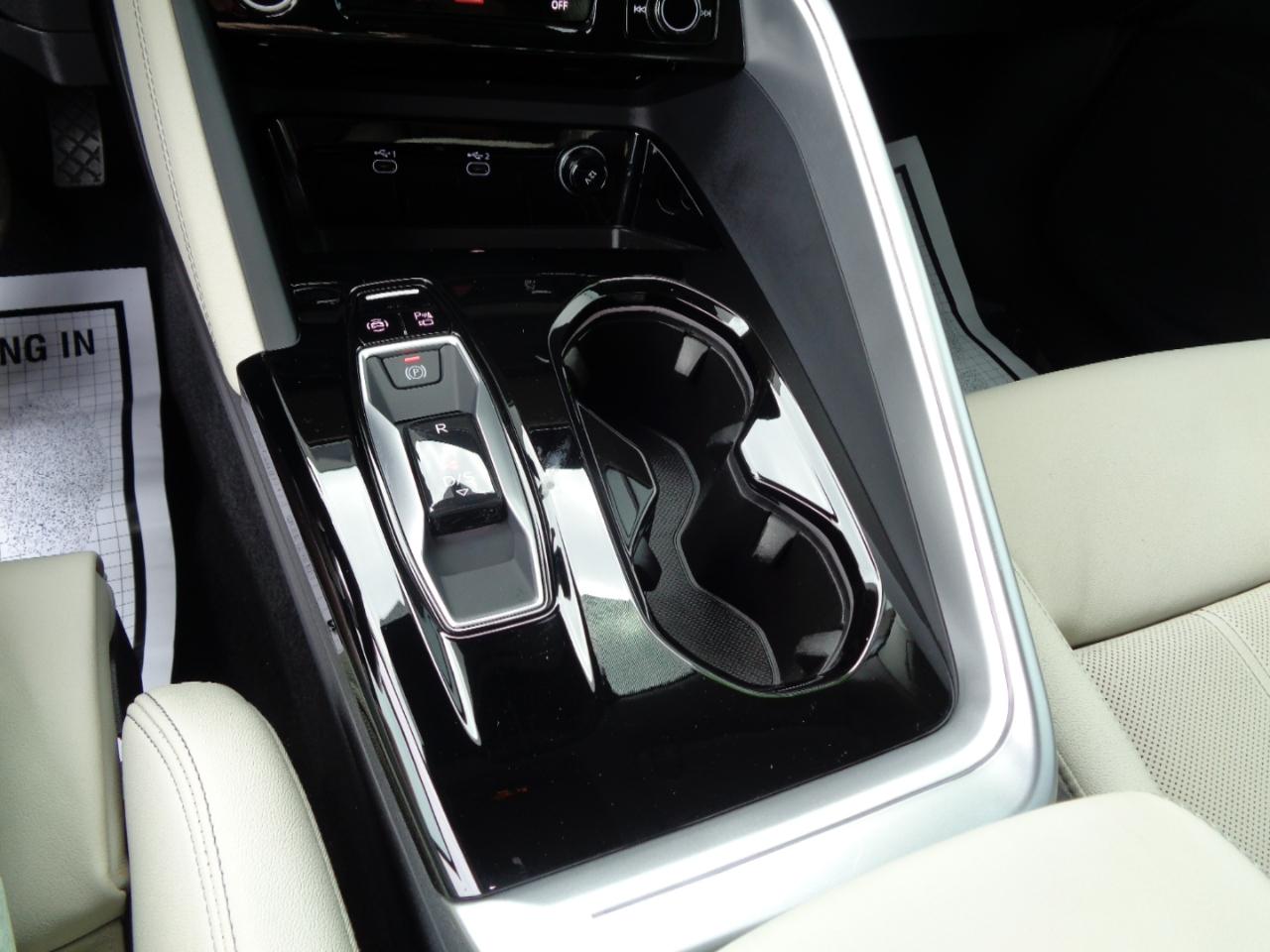 Audi Q5 Premium Plus 2.0 TFSI quattro 2025