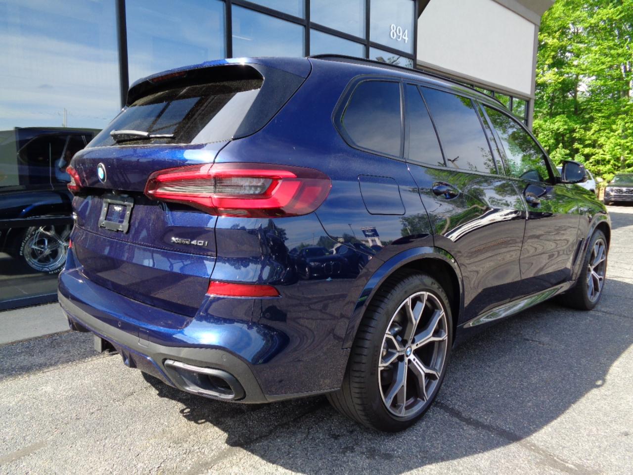 BMW X5 xDrive40i Sports Activity Vehicle 2021