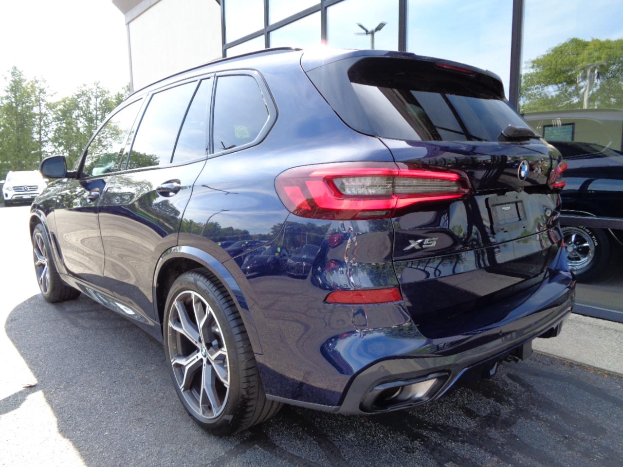 BMW X5 xDrive40i Sports Activity Vehicle 2021
