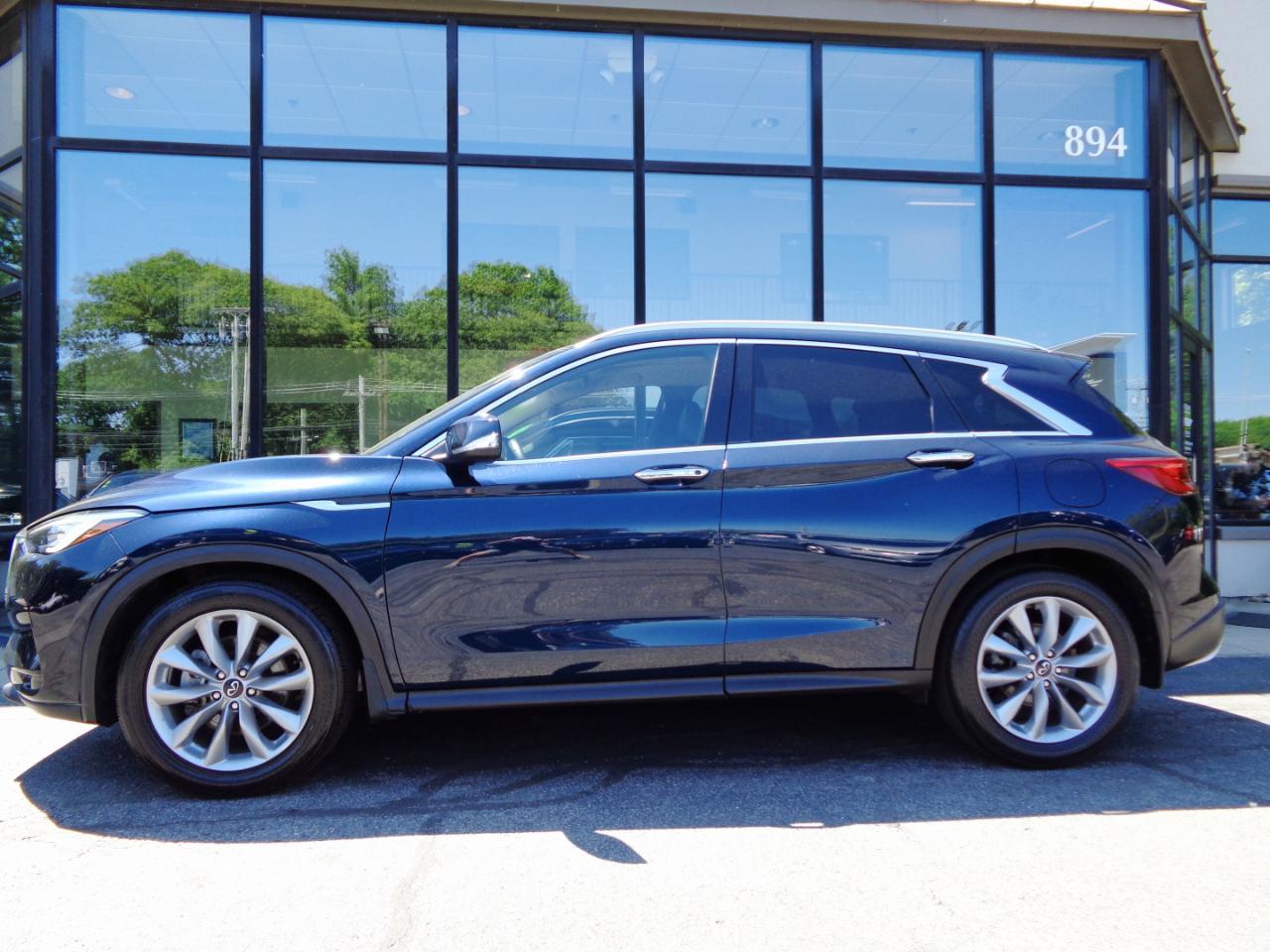 Infiniti QX50 LUXE AWD 2021
