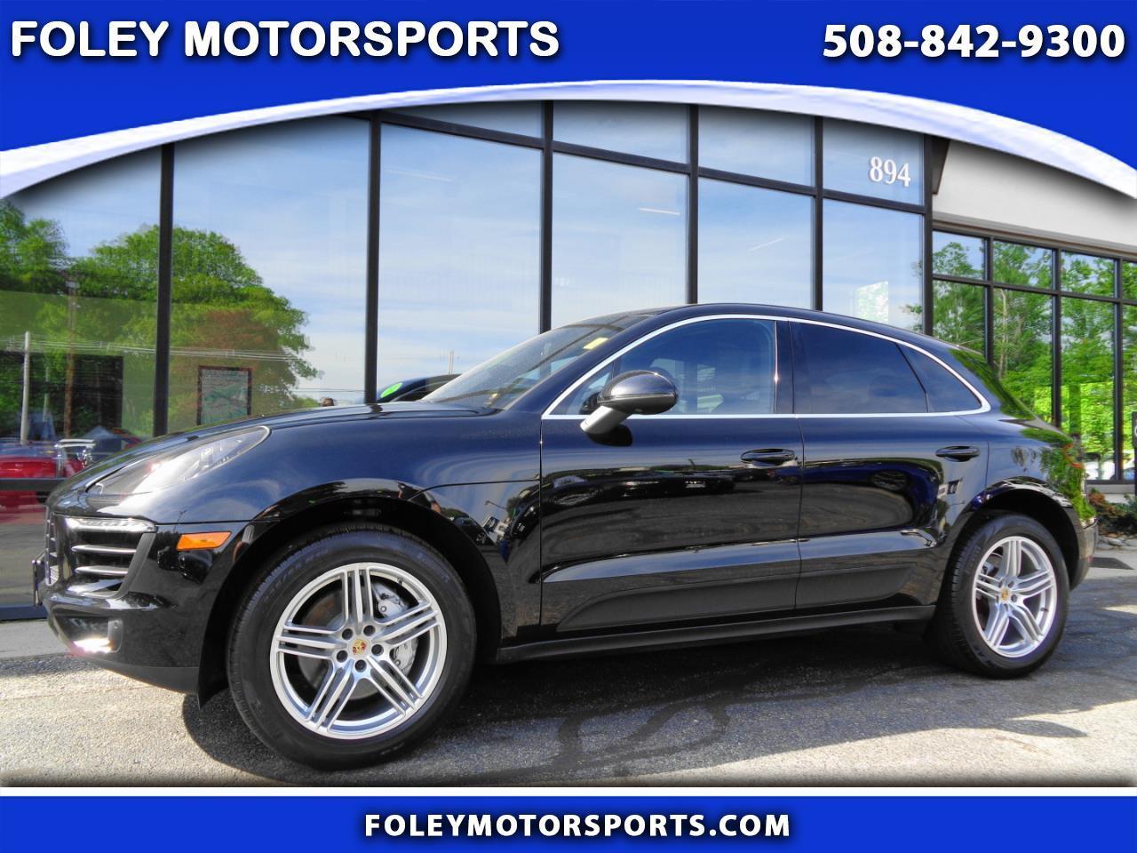 2015 Porsche Macan S's photo