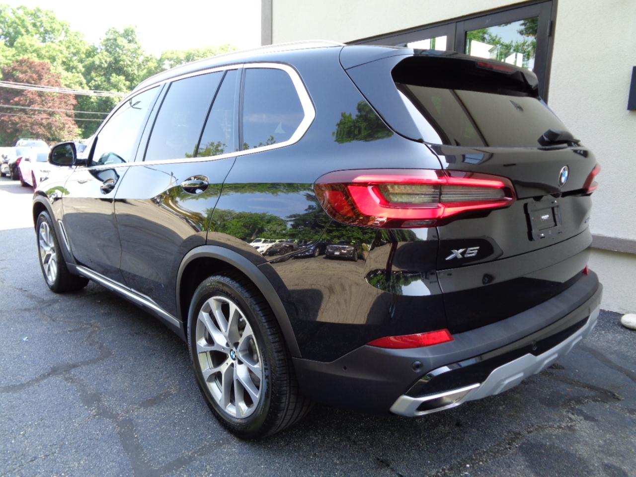 BMW X5 xDrive40i Sports Activity Vehicle 2022