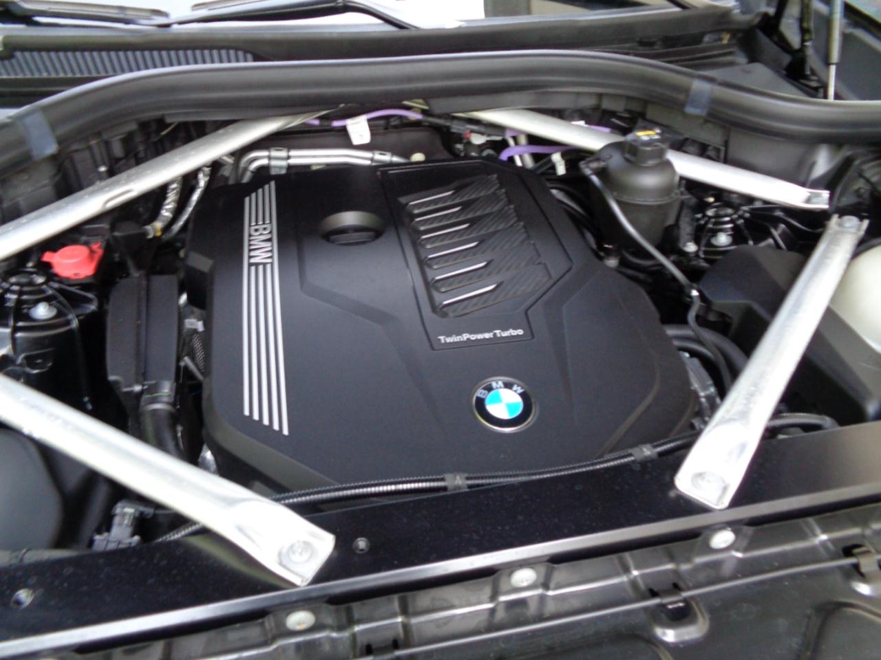 BMW X5 xDrive40i Sports Activity Vehicle 2022
