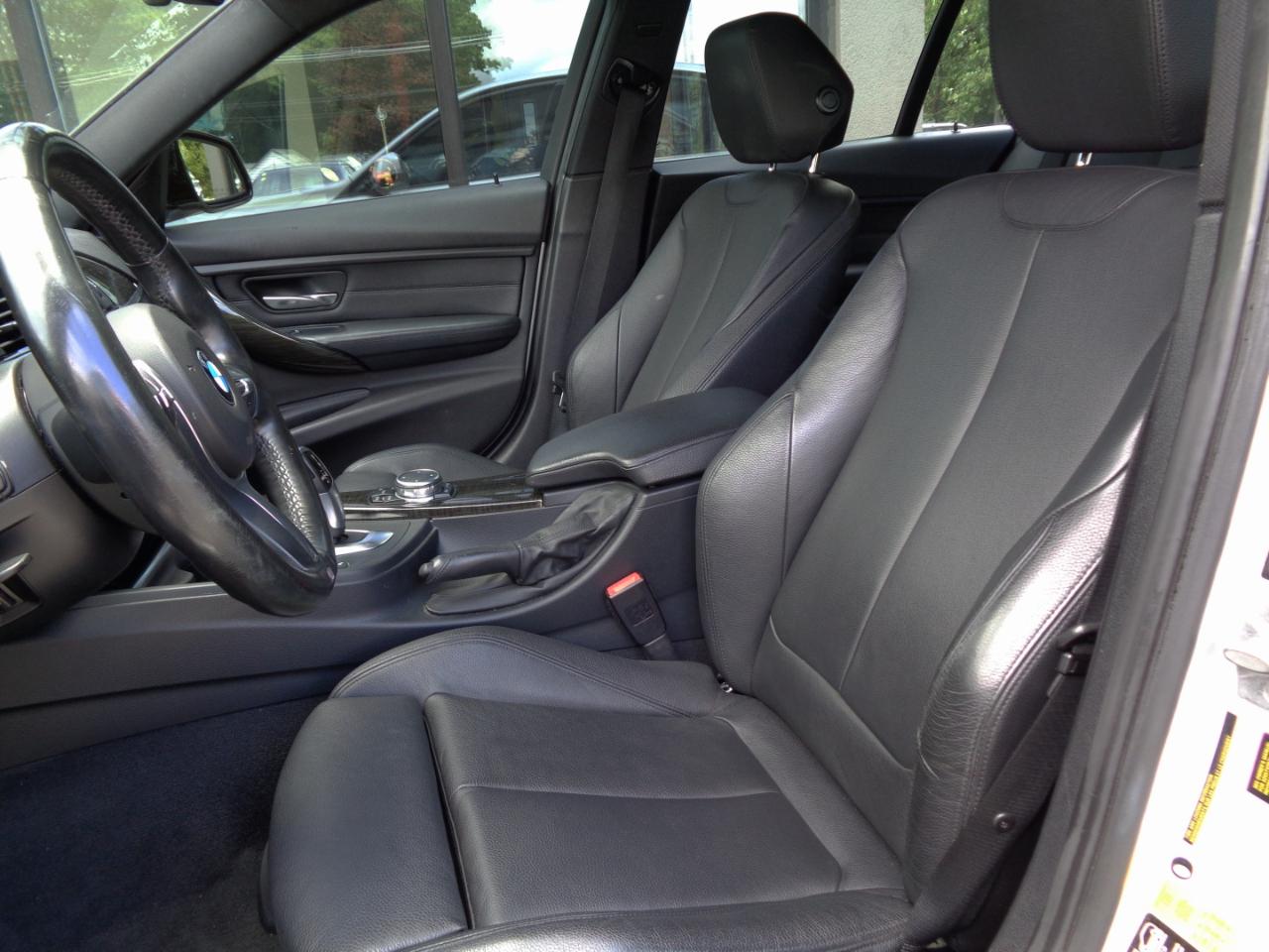 BMW 3 Series 4dr Sdn 335i xDrive AWD 2015