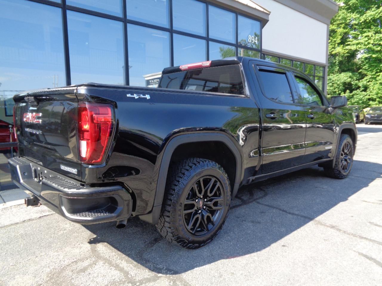 GMC Sierra 1500 4WD Crew Cab 147" Elevation w/3SB 2021