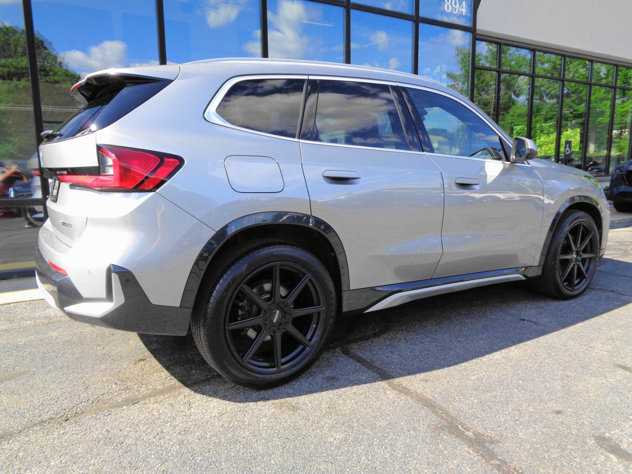 BMW X1 xDrive28i Sports Activity Vehicle 2024